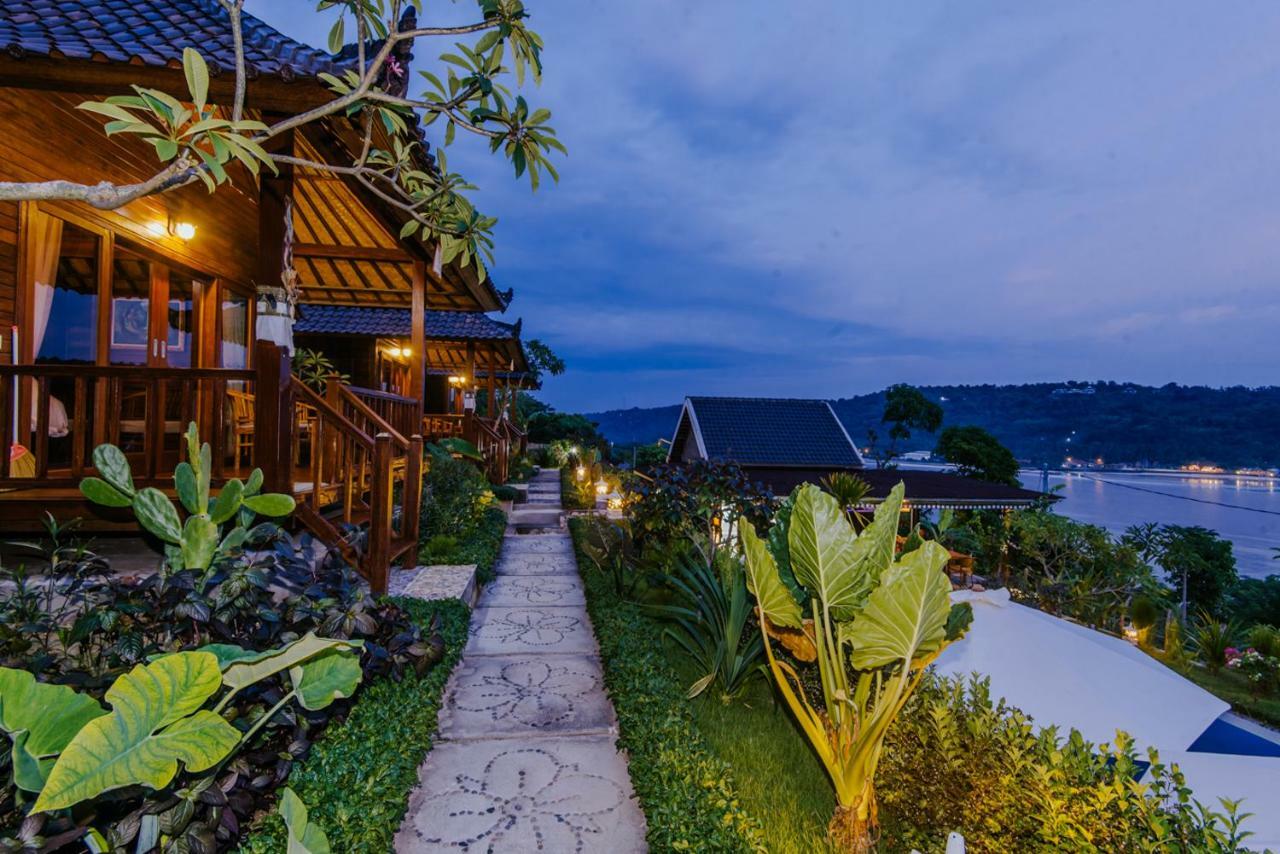 Sunday Huts Lembongan Hotell Eksteriør bilde